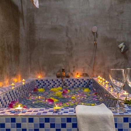 Bed and Breakfast Angkor Rithy Boutiquese Siem Reap Exterior foto