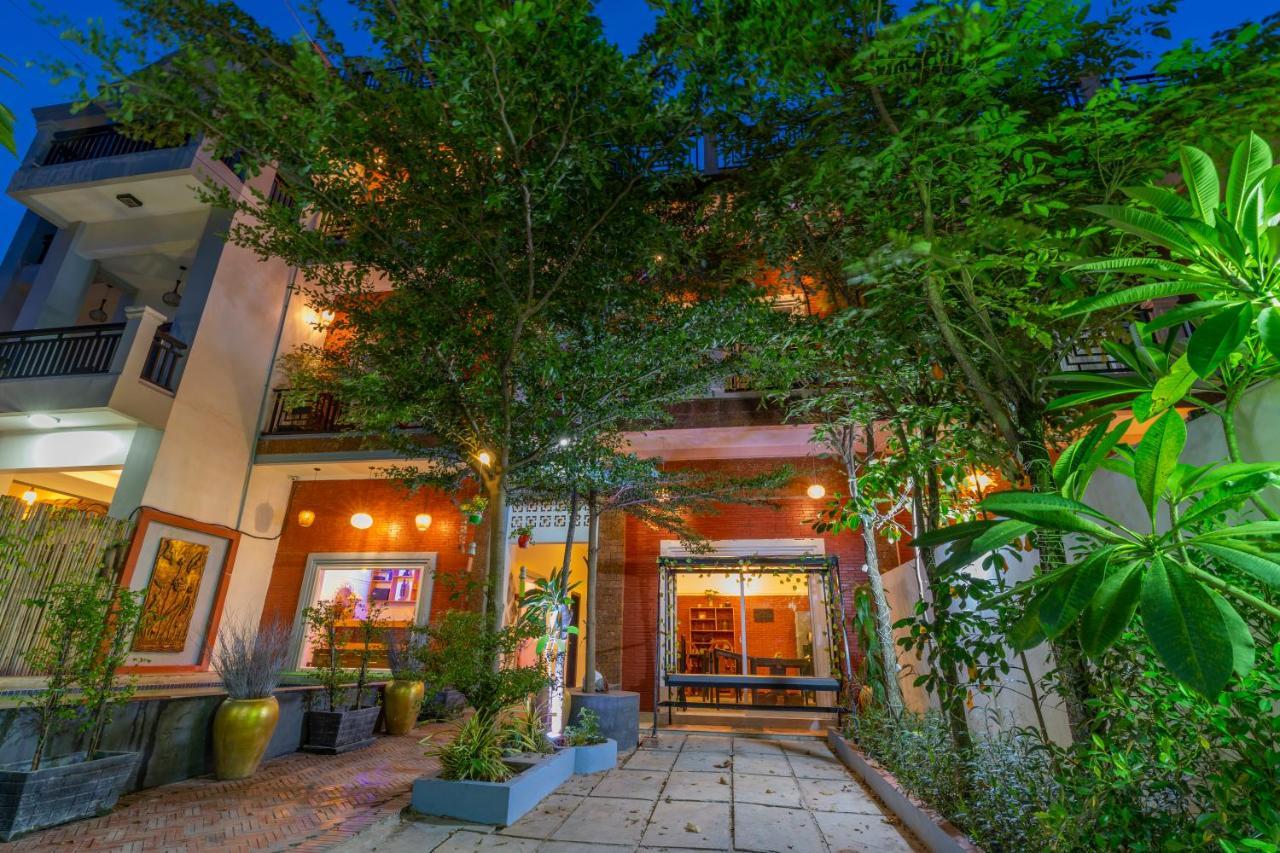 Bed and Breakfast Angkor Rithy Boutiquese Siem Reap Exterior foto